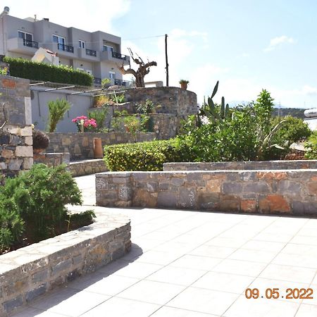 Istron Mirabella Villas Luaran gambar