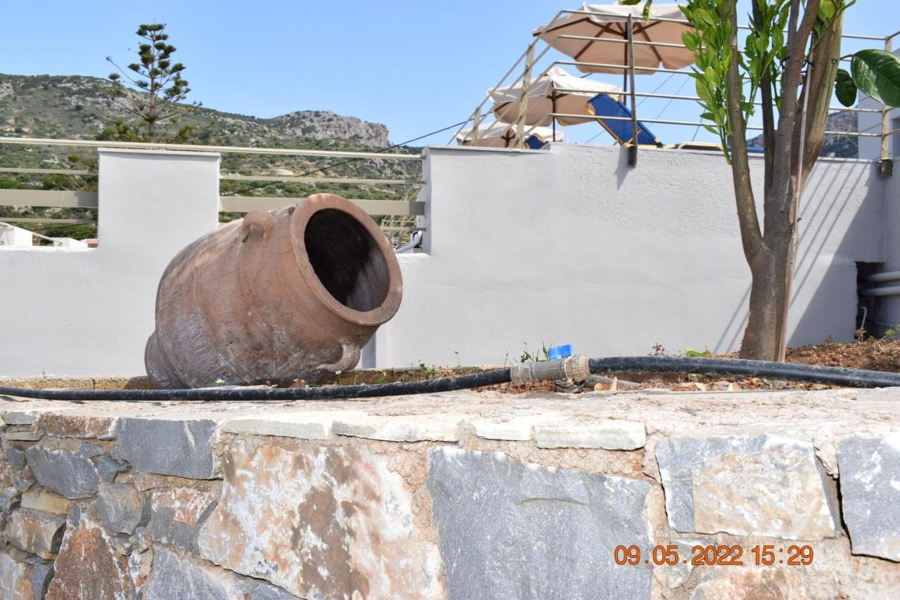 Istron Mirabella Villas Luaran gambar