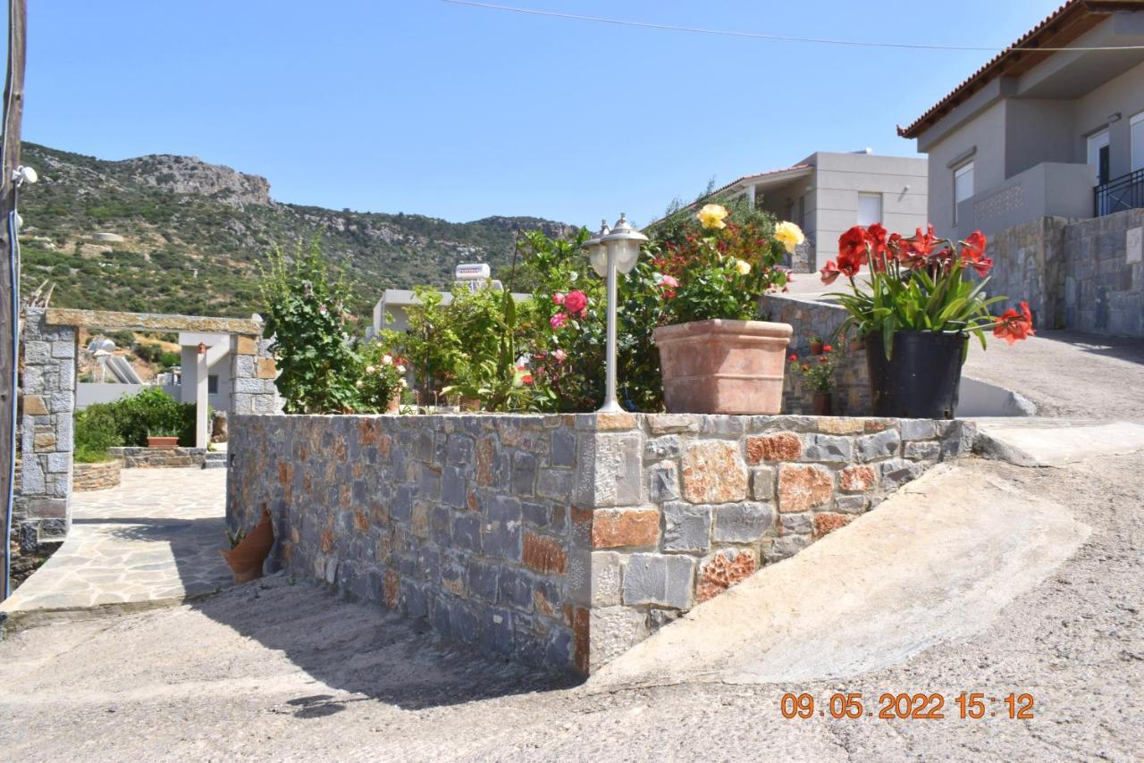 Istron Mirabella Villas Luaran gambar