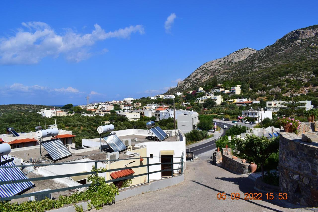 Istron Mirabella Villas Luaran gambar